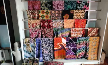 Batik Legendaris Sokaraja yang Rindu Regenerasi