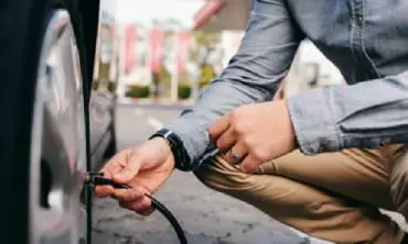 Ketahui Manfaat Penggunaan Nitrogen Dibanding Angin Biasa Pada Roda Kedaraan