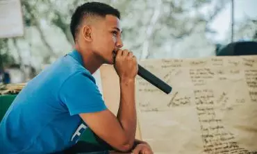 Tips Ampuh Meningkatkan Percaya Diri Ketika Berbicara di Depan Umum