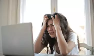 5  Tips Menghadapi Konflik Secara Tenang Ala Stoikisme