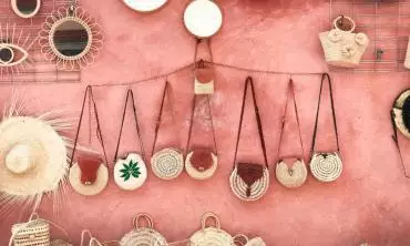 Jenis-jenis Kerajinan Tangan yang Paling Diminati Wisatawan
