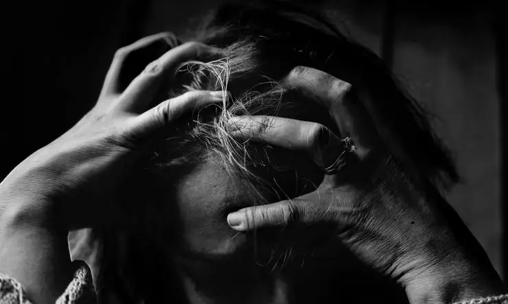 Penting! Kenali Sifat dan Perilaku Berikut yang Mengindikasikan Kondisi Lemah Mental
