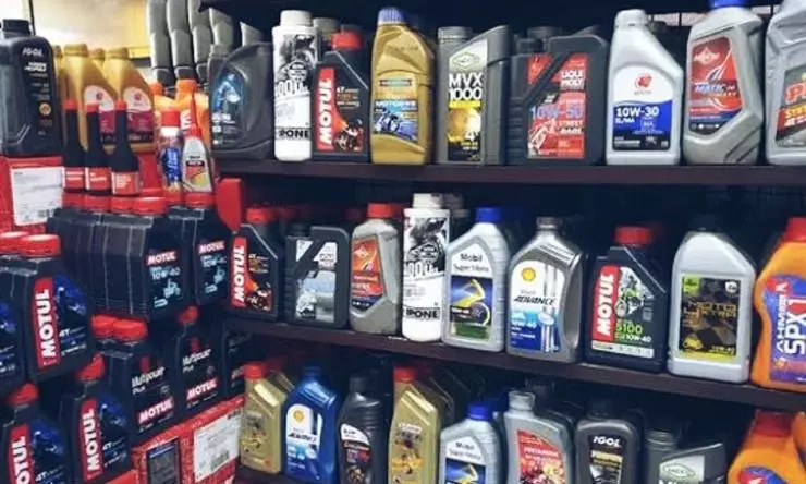 Rekomendasi Oli Motor Matic Terbaik Harga Terjangkau