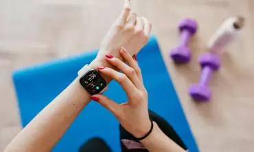 Fungsi Smartwatch Untuk Memantau Kesehatan, Bukan Hanya Penunjuk Waktu