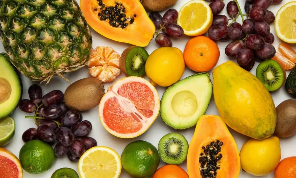 Buah-buahan yang Kandungannya Bermanfaat Untuk Kesehatan Kulit