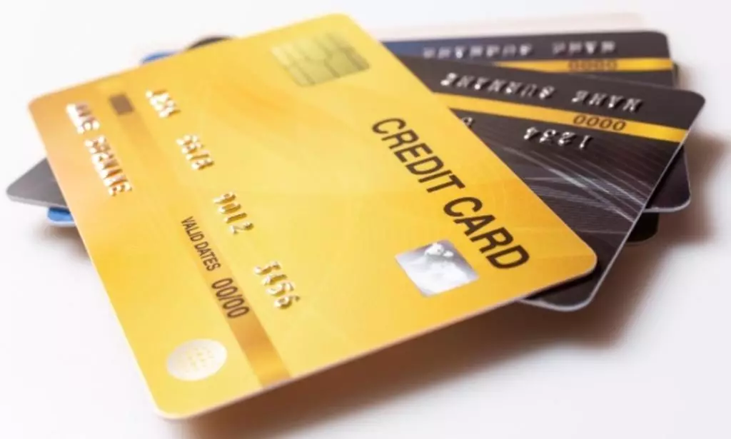 Cara Bijak Menggunakan Kartu Kredit  Agar Keuangan Tidak Kacau