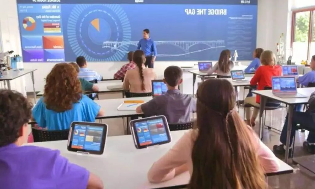 Peran Digitalisasi dalam Meningkatkan Mutu Pendidikan