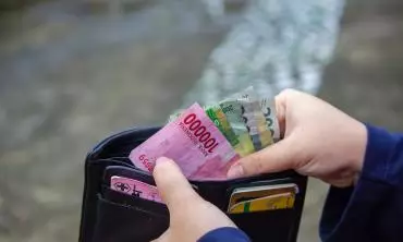 Aplikasi Pinjaman Online Resmi yang Diawasi OJK, Langsung Cair!