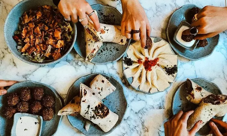 Makanan Sehat untuk Sahur yang Membuat Perut Kenyang Lebih Lama