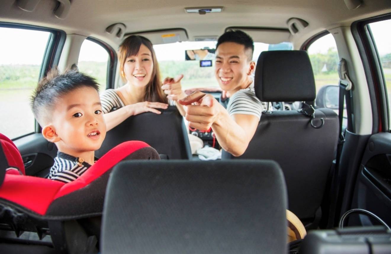 mobil keluarga