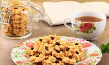 Jenis & Cara Membuat Kue Semprit, Kue Kering Cantik Khas Lebaran