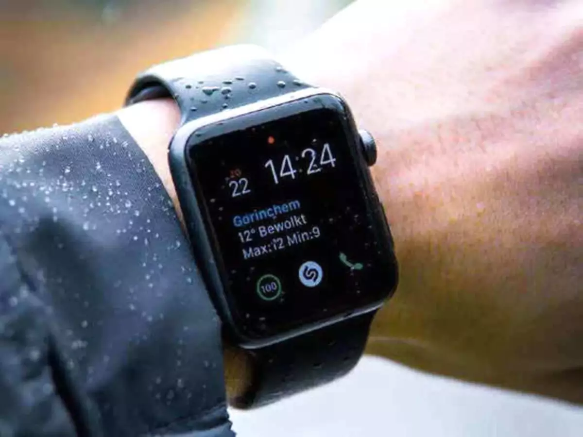 smartwatch-tahan-air