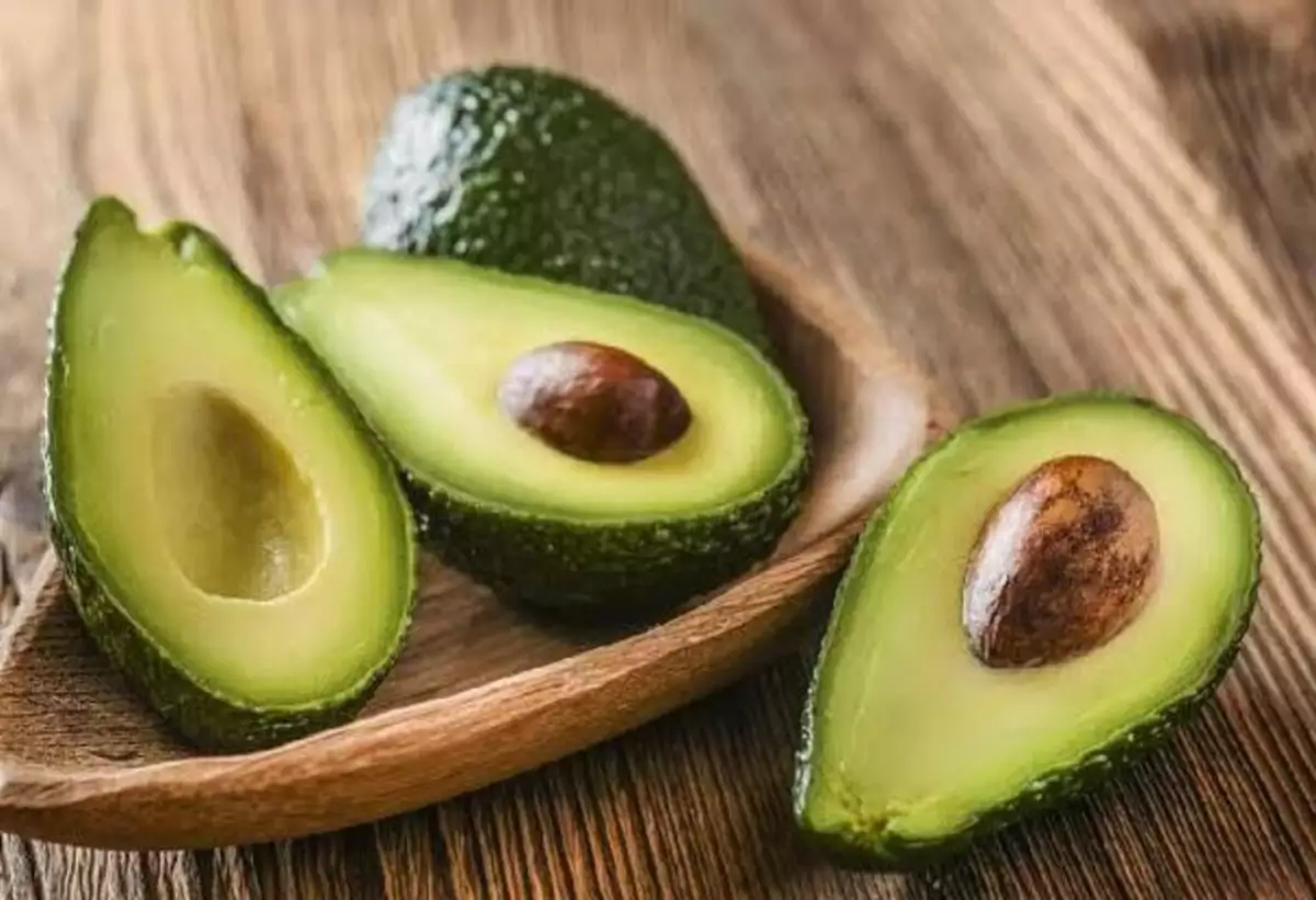 Buah alpukat