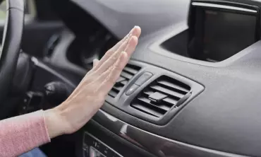 Inilah Penyebab AC Mobil Tidak Dingin