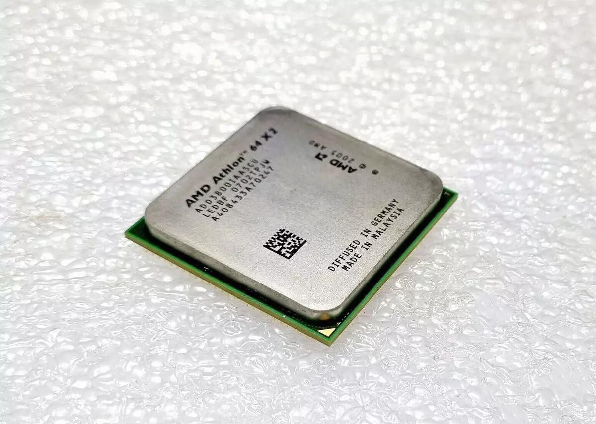AMD Athlon 64 X2