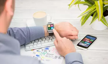 Teknologi Wearable untuk Tracking Kesehatan dan Kebugaran dalam Genggaman Anda
