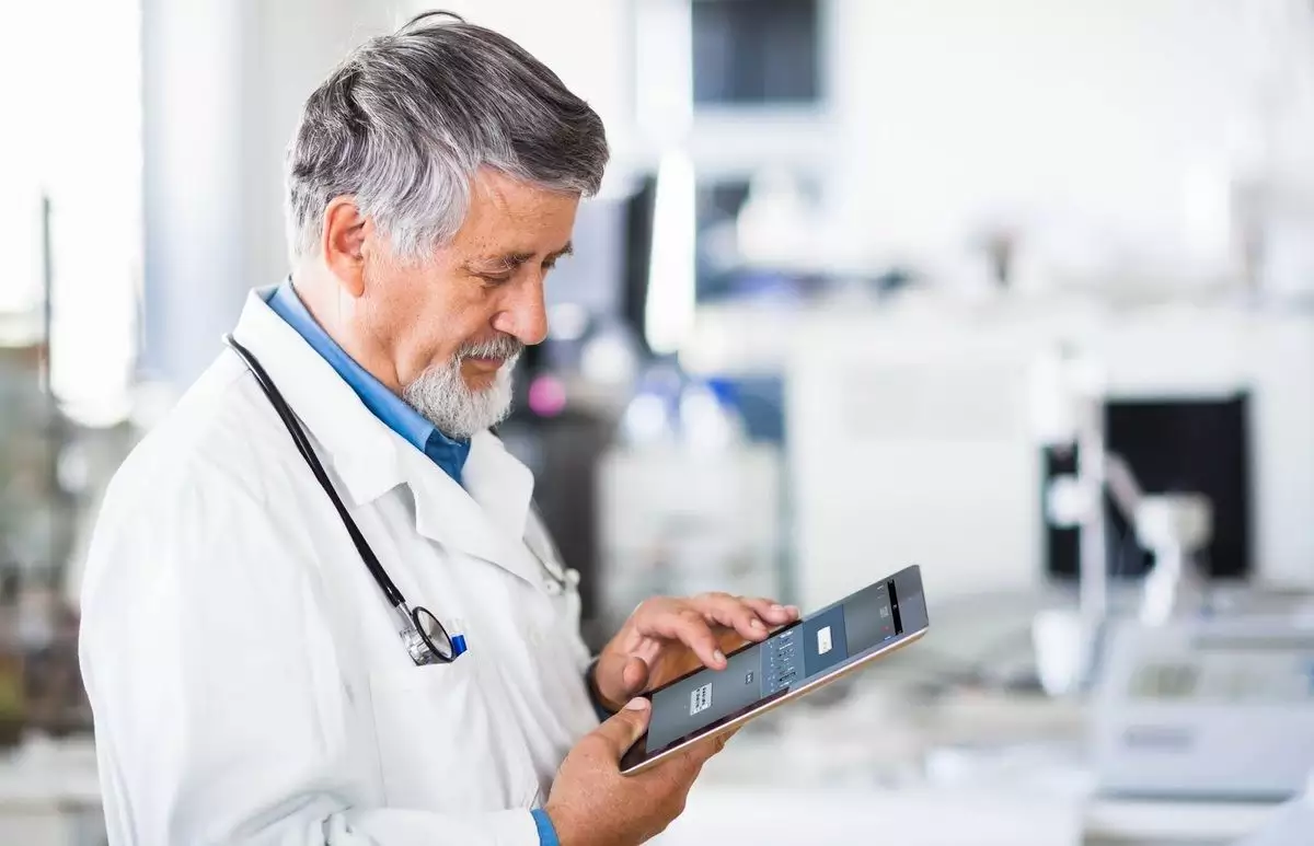 Integrasi-dengan-sistem-kesehatan-yang-ada-menjadi-tantangan-aplikasi-kesehatan