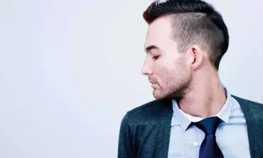 Ide Potongan Rambut Pendek Pria Kekinian yang 'Cool Looking'
