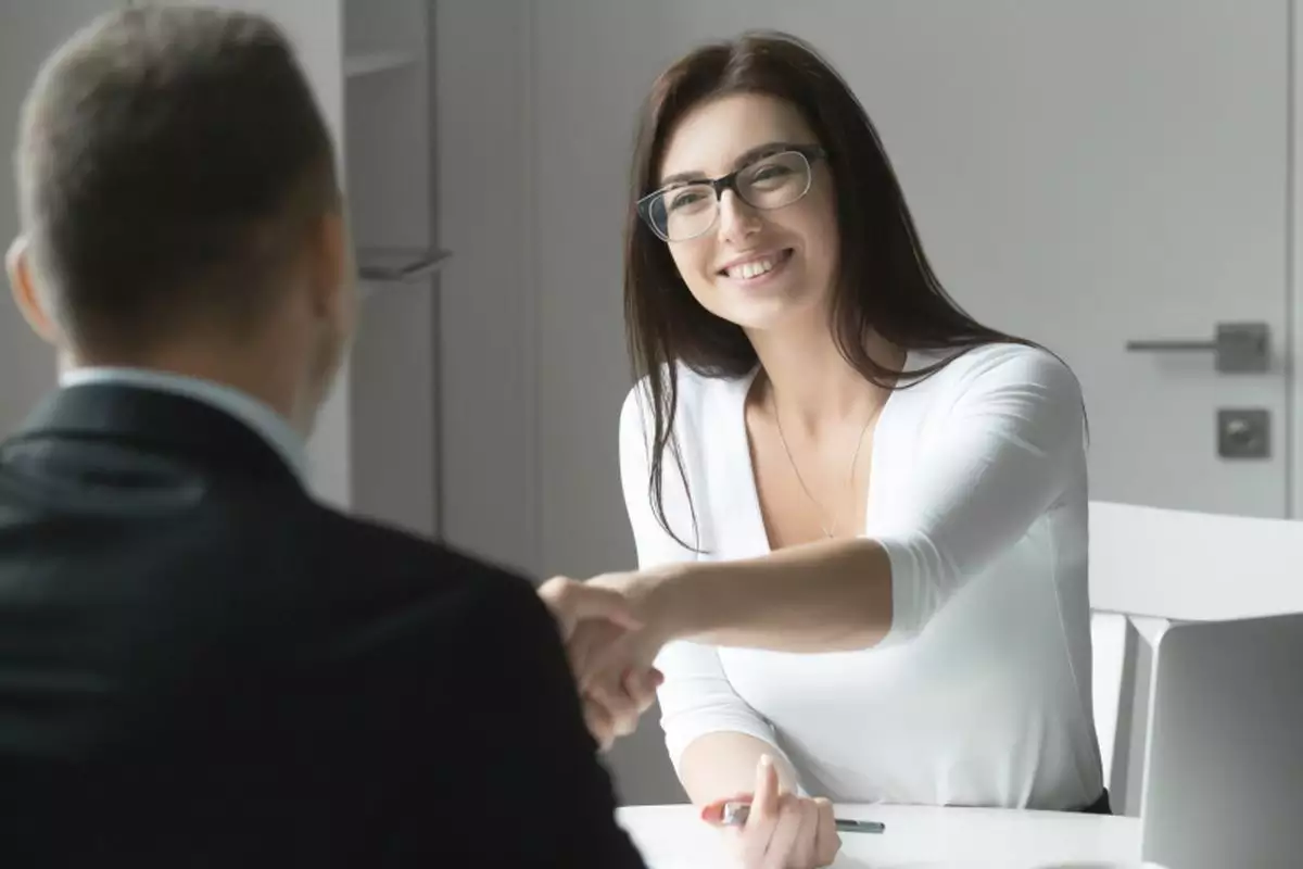 jawaban-detail-bisa-menjadi-senjata-dalam-wawancara-kerja-di-dunia-perbankan