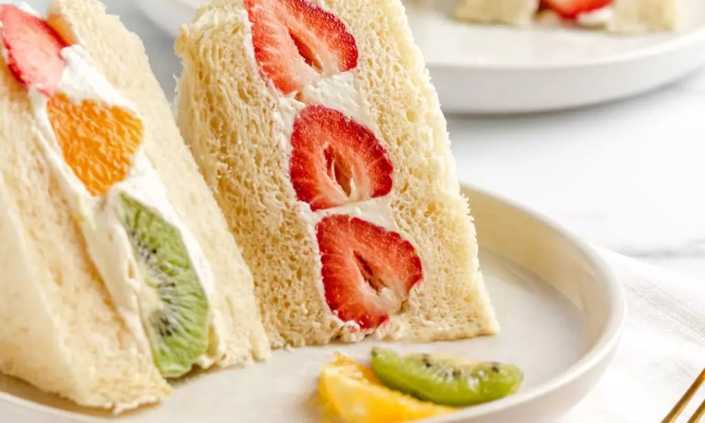 Cara Membuat Sandwich Buah (Sando) Makanan Sehat yang Viral di Sosmed
