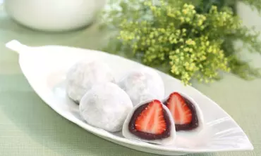 Inspirasi Ichigo Daifuku Musim Panas: Rebusan Stroberi Segar