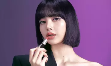 Potongan Rambut Blunt yang Trendy & Memberikan Kesan Tegas dan Rapi