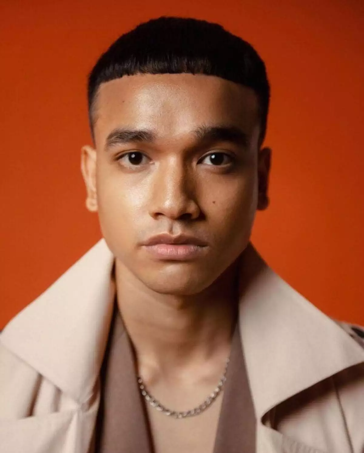 gaya-rambut-caecar-cut-untuk-kepala-peyang