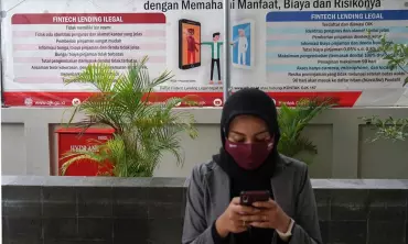 Lakukan Ini Agar Tidak Terjerat Pinjol yang Merugikan