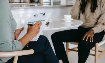 Menjawab Pertanyaan Wawancara jika ditanya Kenapa Resign Kerja: Tips dan Contoh