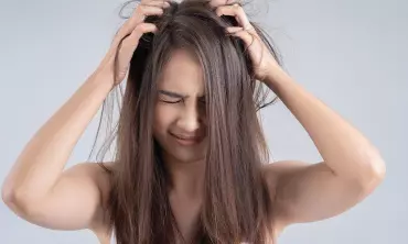 Rahasia Perawatan Rambut Lepek pada Cuaca Panas