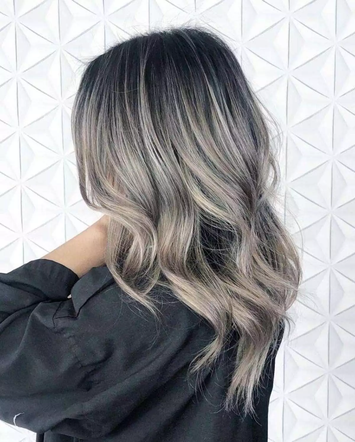 ash-gray-hair-color