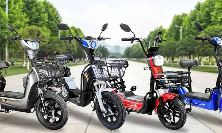 Melirik Potensi Cuan Dari Berjualan Motor Listrik