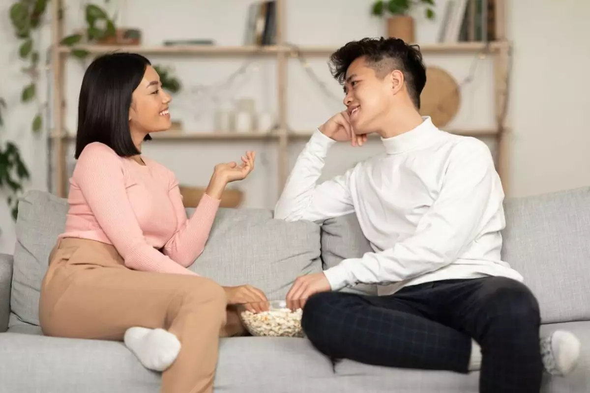 mendengarkan-pasangan