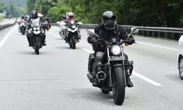 Memilih Perlengkapan Sepeda Motor untuk Touring ke Luar Kota