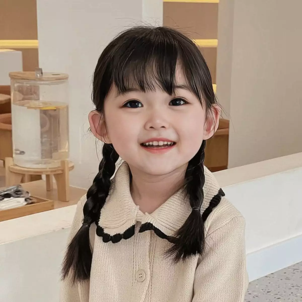 rambut-ponytail-juga-menambah-kesan-feminisme-pada-anak-perempuan
