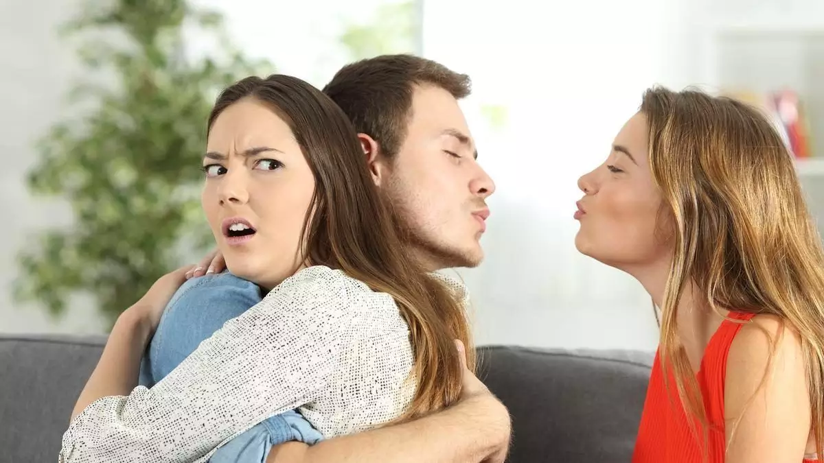 Ketidakpuasan-dalam-hubungan-juga-menjadi-faktor-pasangan-berselingkuh