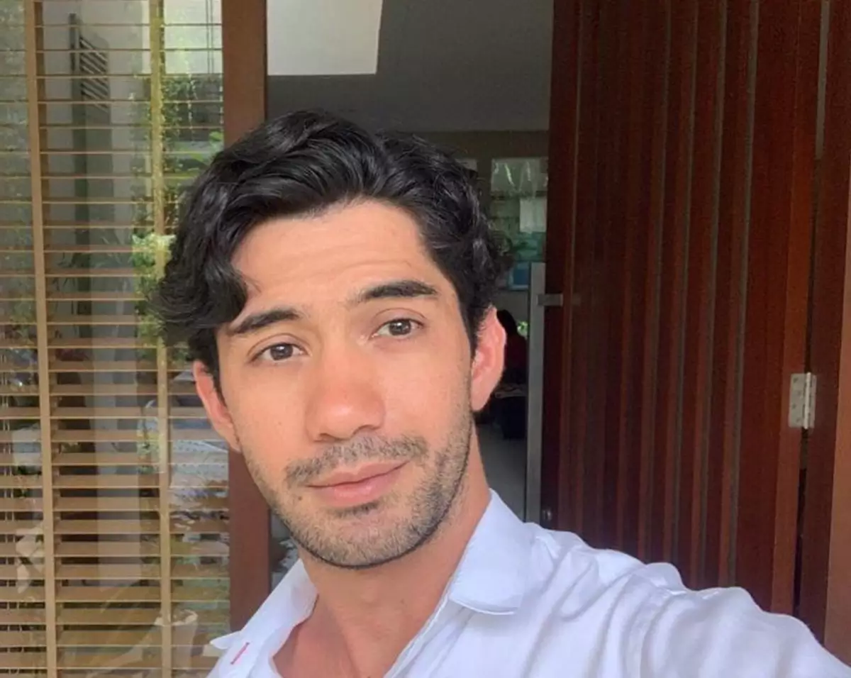 ide-gaya-potong-rambut-keriting