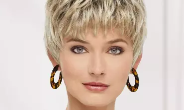 Pixie Chic: Gaya Potongan Rambut Pendek yang Lagi Trendi