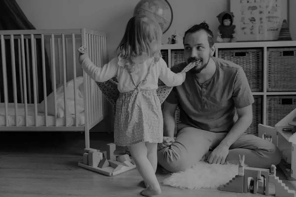 co-parenting-paralel-bisa-dilakukan-dengan-mangatur-jadwal-orang-tua