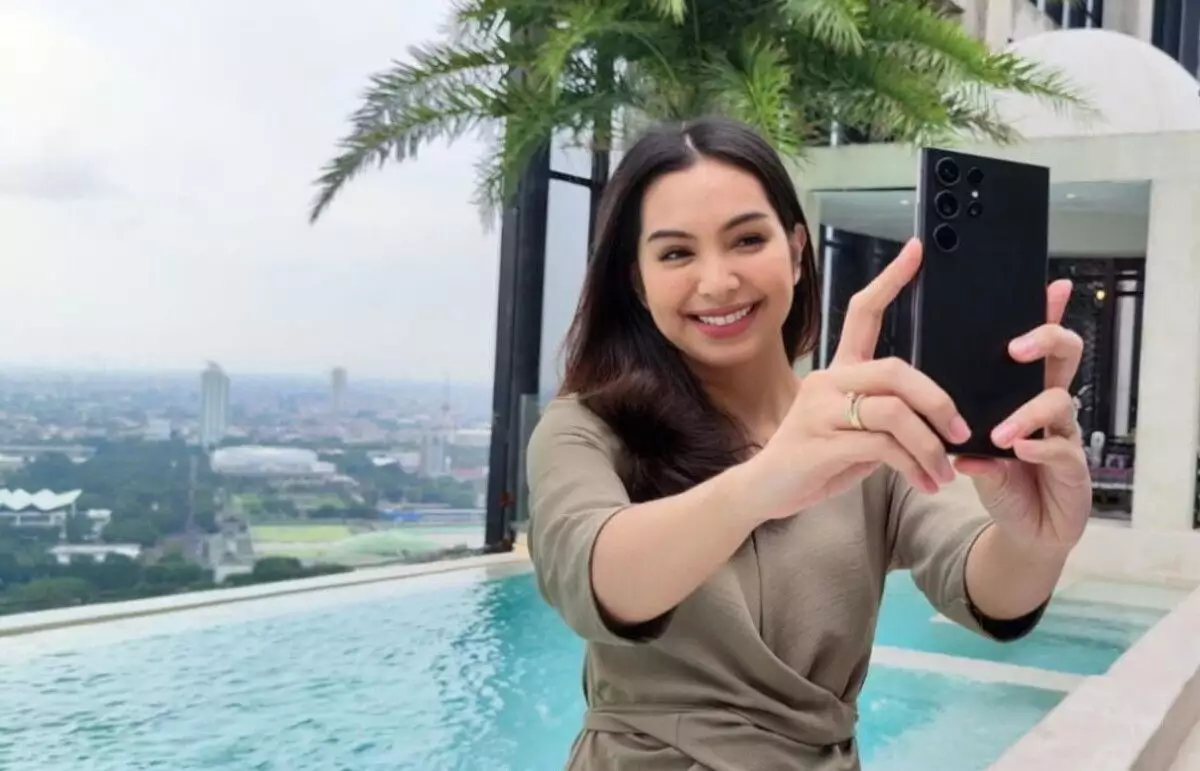 cari-hp-dengan-kamera-depan-yang-memiliki-resolusi-tinggi