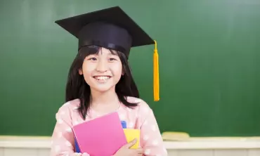 Waktu yang Tepat untuk Mulai Mengambil Asuransi Pendidikan untuk Anak