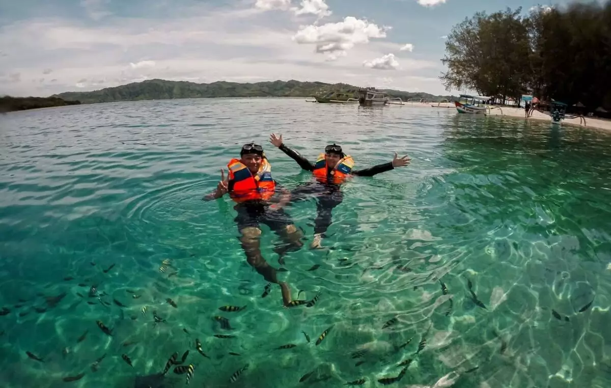 lombok-selalu-menjadi-impian-setiap-pasangan-untuk-dikunjungi-bersama