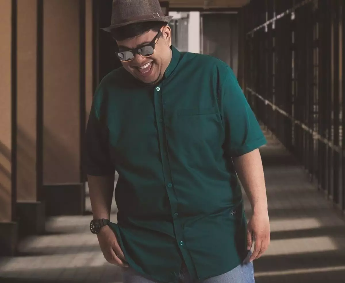 tambahkan-aksesoris-dan-sesuaikan-dengan-acara-yang-tepat