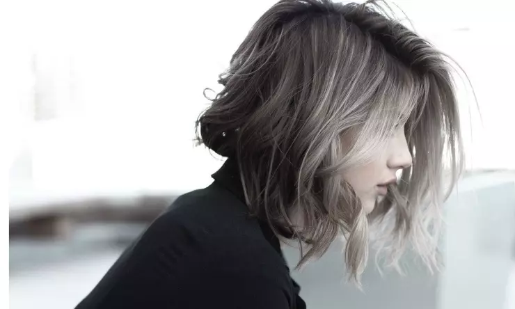 Pilihan Model Rambut Wanita Sebahu Trendy untuk Semua Bentuk Wajah