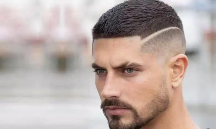 10 Variasi Potongan Rambut Cowok Buzz Cut Keren Beserta Gambarnya