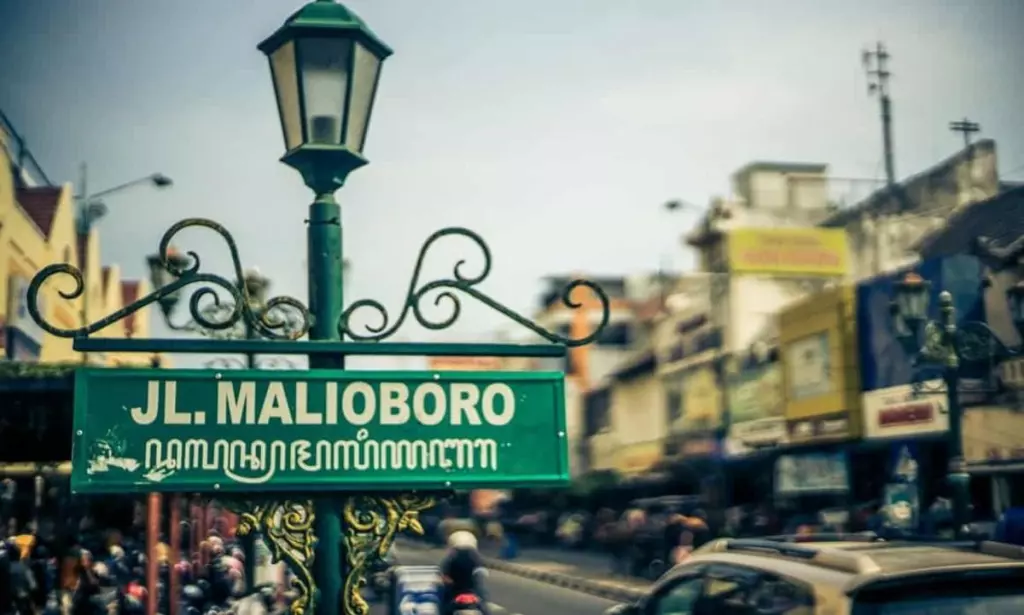 Menikmati Liburan Seru dan Murah di Malioboro Yogyakarta