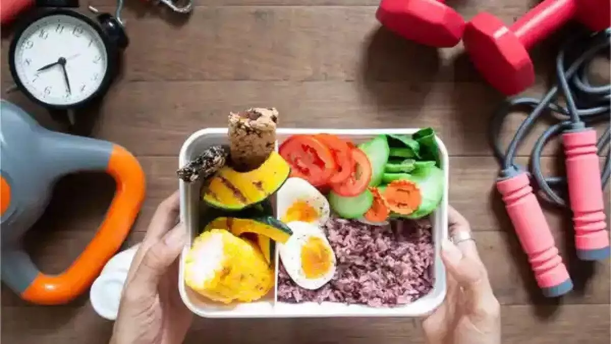 makanan-dengan-kandungan-protein-dan-karbohidrat-yang-tinggi-sangat-baik-dikonsumsi-setelah-berenang