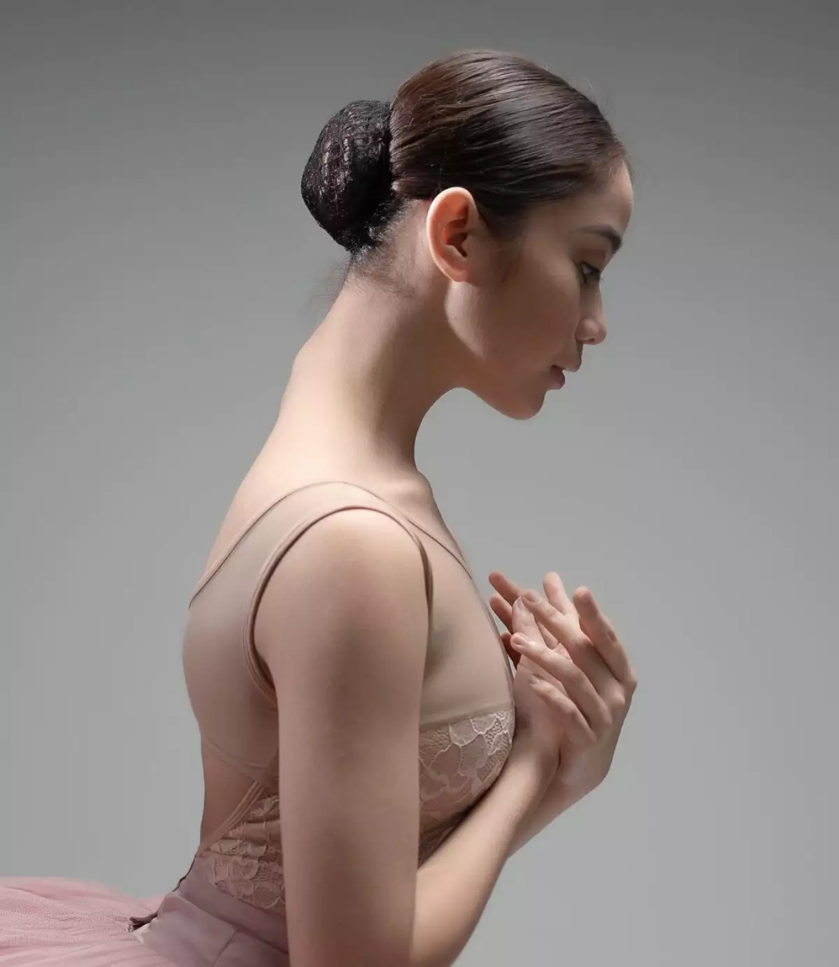 gaya-rambut-ballerina-bun