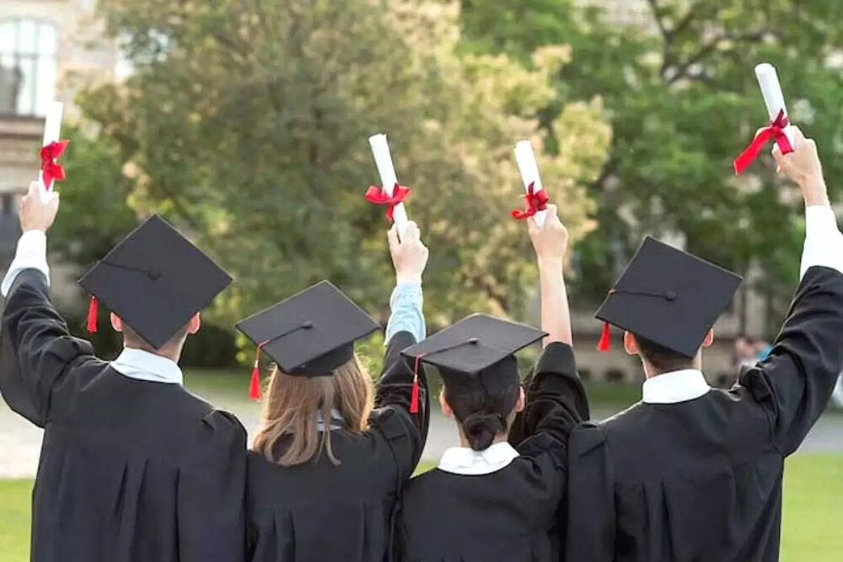 gaya rambut untuk wisuda gaya rambut untuk wisuda