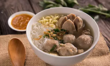 Rahasia Membuat Bakso yang Kenyal, Cukup Tambahkan Bahan Ini!